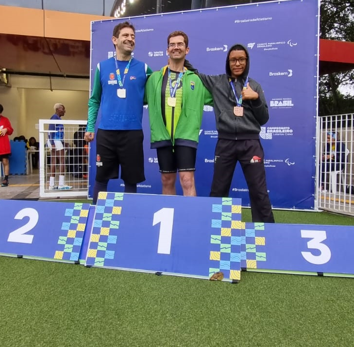 UFMG - Universidade Federal de Minas Gerais - Atletas do CTE conquistam 18  medalhas em competição estadual